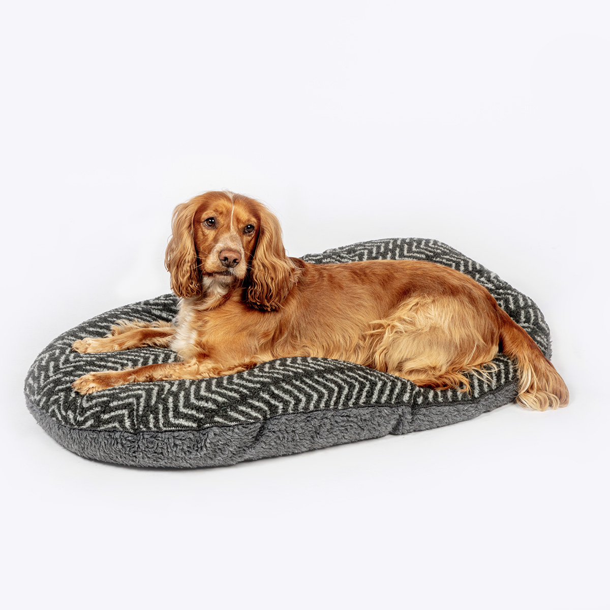 Sherpa Fleece Charcoal Arrows Quilted Mattress