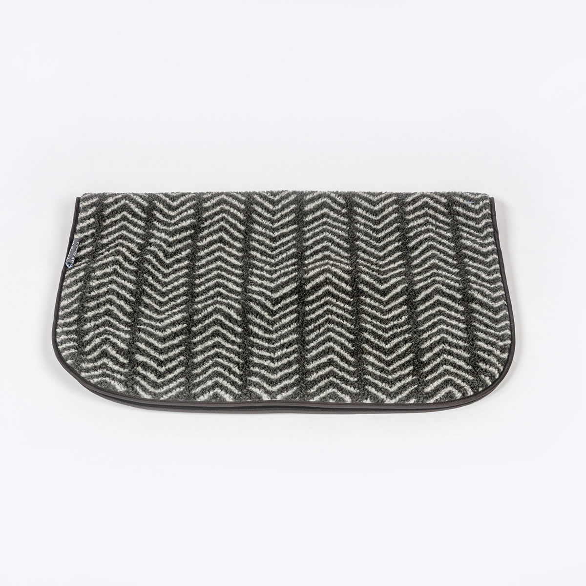 Sherpa Fleece Charcoal Arrows Blanket - Image 3