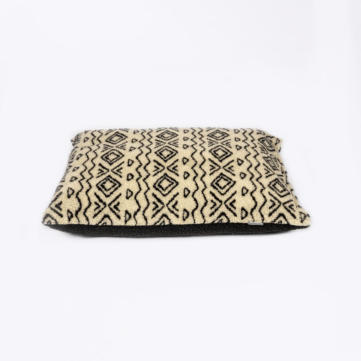 Sherpa Fleece Neutral Geometric Deep Duvet - Image 4