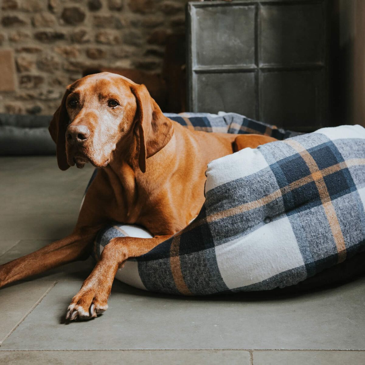 Bowmore Navy Deluxe Slumber Bed - Image 6
