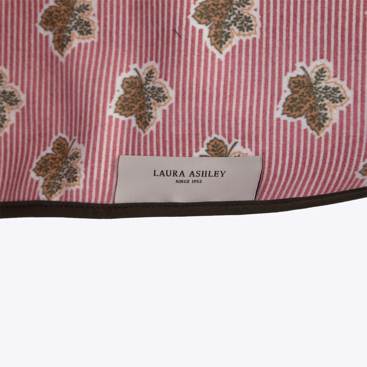 Laura Ashley Rowhill Leaves Blanket - Image 3